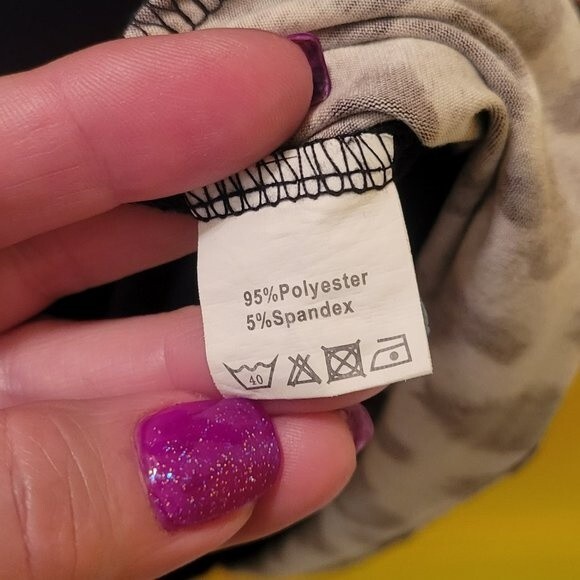 Blooming Jelly Black and Leopard Print Tee - Picture 11 of 11